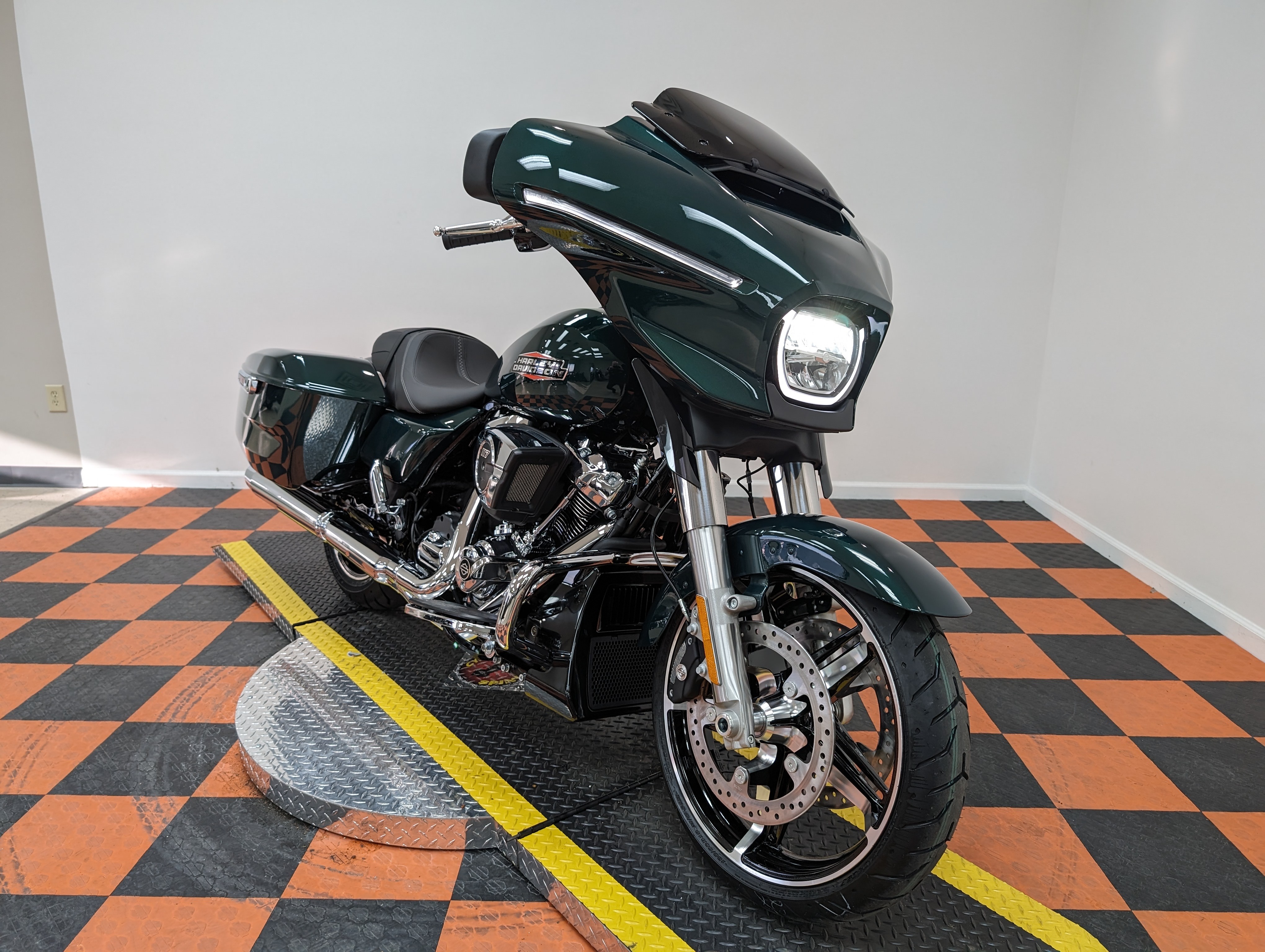 2024 Harley-Davidson Street Glide Base at Harley-Davidson of Indianapolis