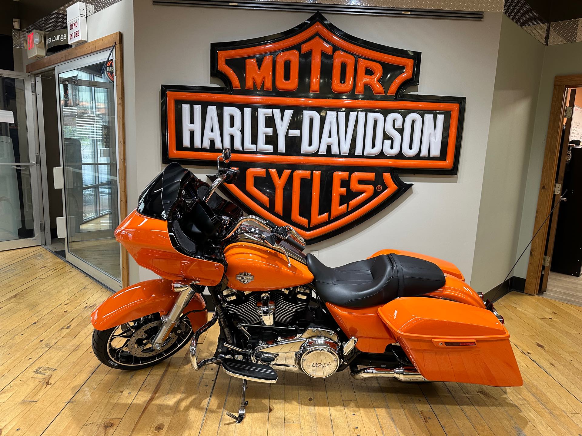 2023 Harley-Davidson Road Glide Special at Zips 45th Parallel Harley-Davidson