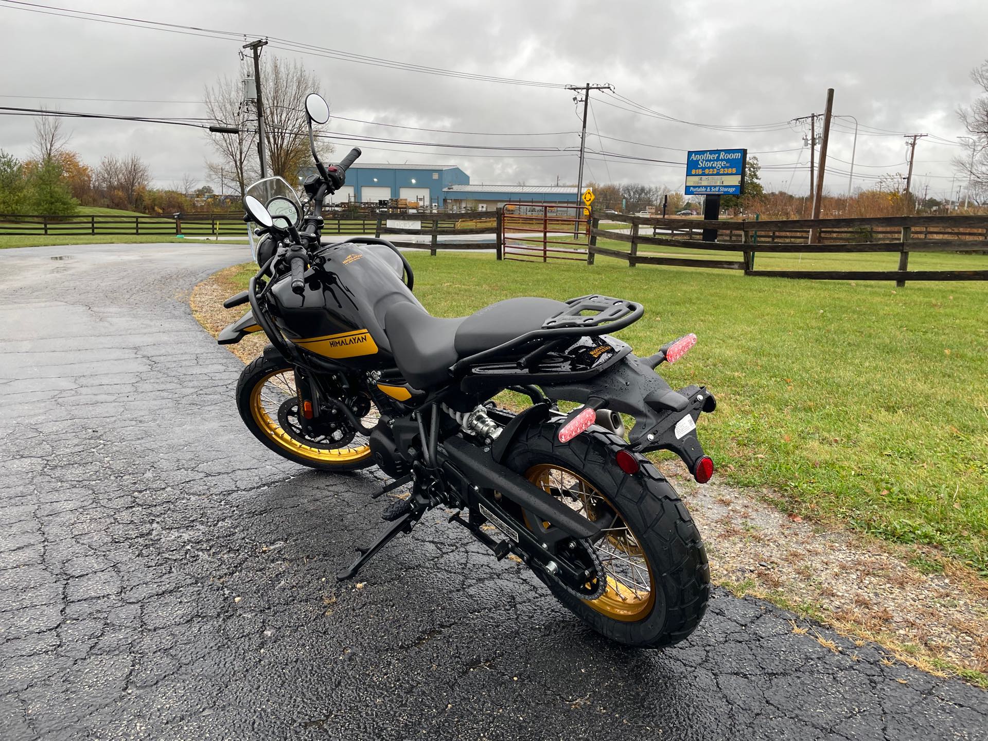 2025 ROYAL ENFIELD HIMALAYAN - HANLE BLACK at Randy's Cycle