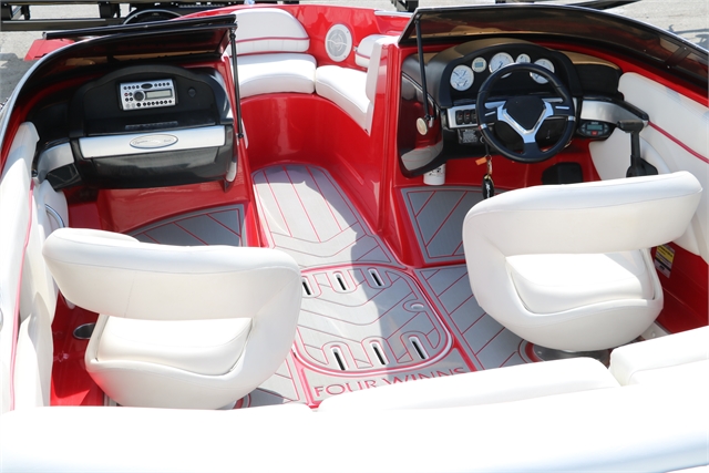 2006 Four Winns 200 Horizon SS at Jerry Whittle Boats