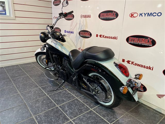 2022 Kawasaki Vulcan 900 Classic at Cycle Max