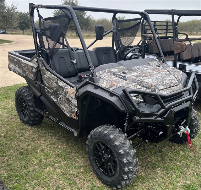 2025 Honda Pioneer 1000 Forest at Dale's Fun Center, Victoria, TX 77904