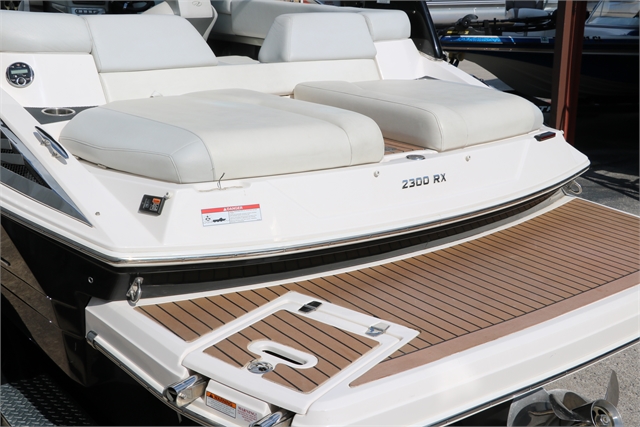 2013 Regal 2300 Rx at Jerry Whittle Boats