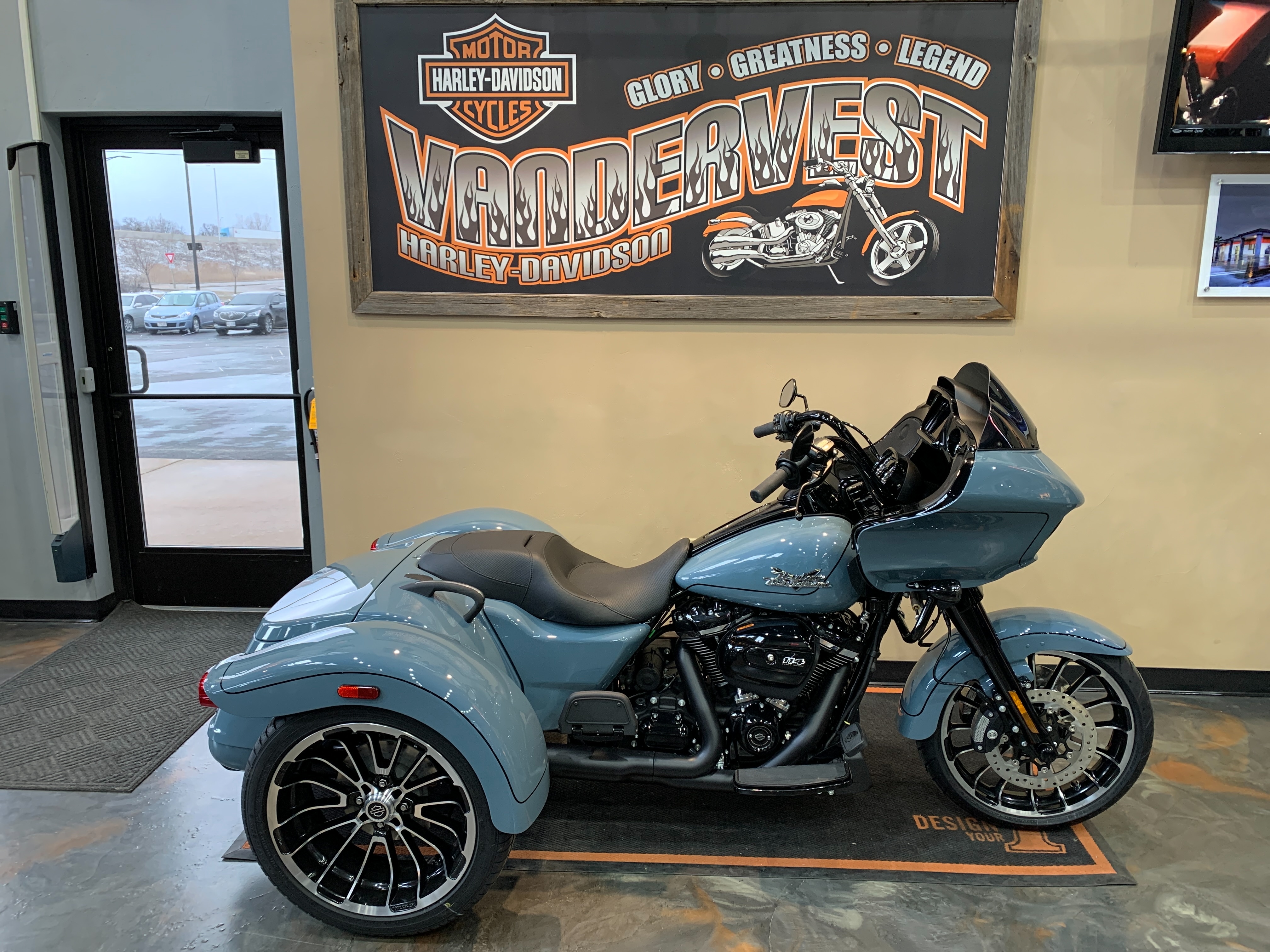 2021 harley trike cheap price