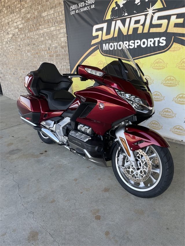 2018 Honda Gold Wing Tour DCT at Sunrise Pre-Owned