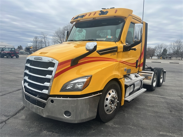 2021 FREIGHTLINER Cascadia 126 at Big River Motorsports