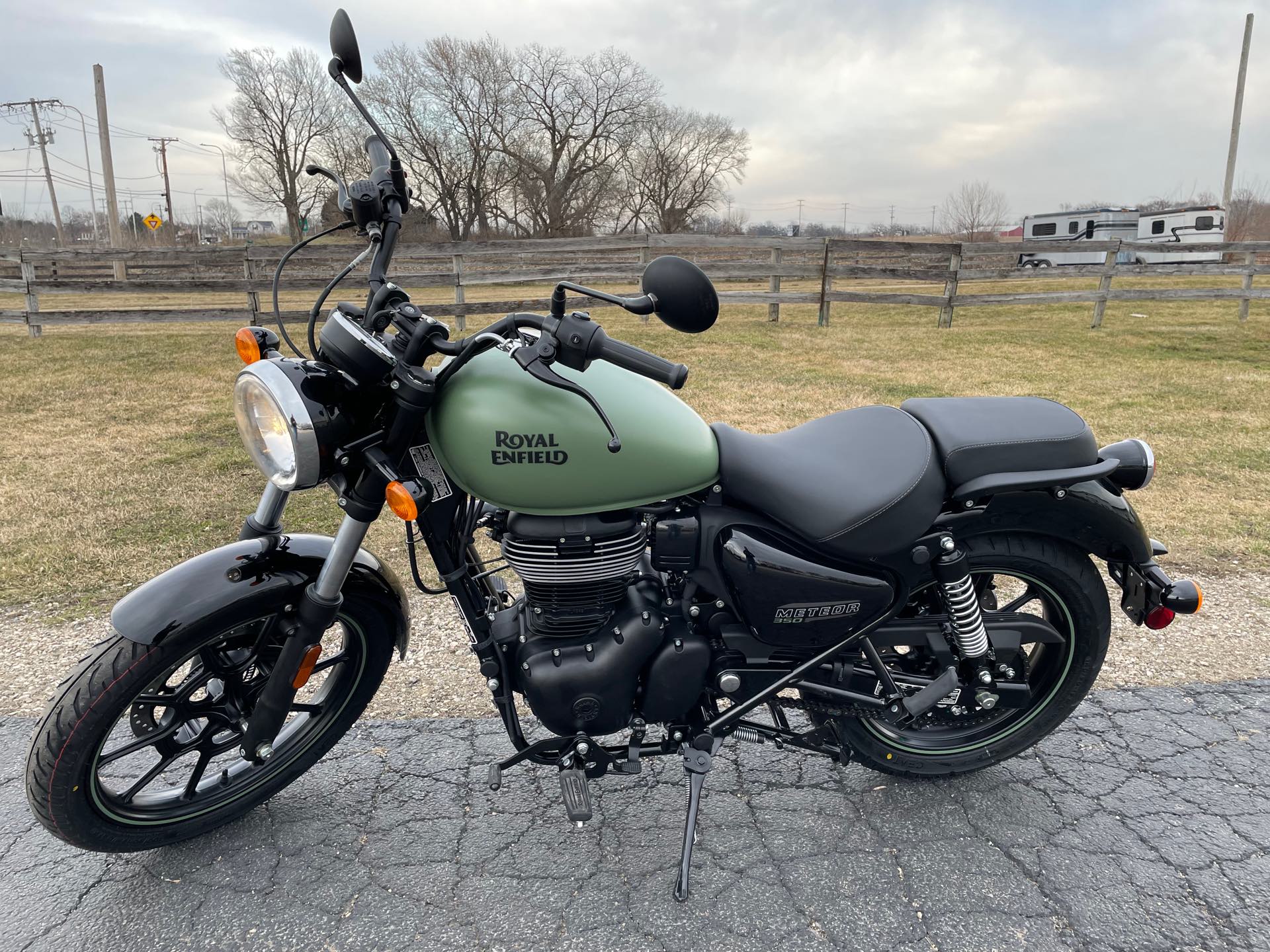 2023 Royal Enfield Meteor 350 at Randy's Cycle