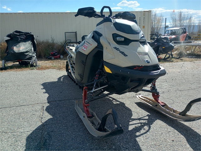 2024 Ski-Doo Summit X 850 E-TEC 165 3.0 at Power World Sports, Granby, CO 80446