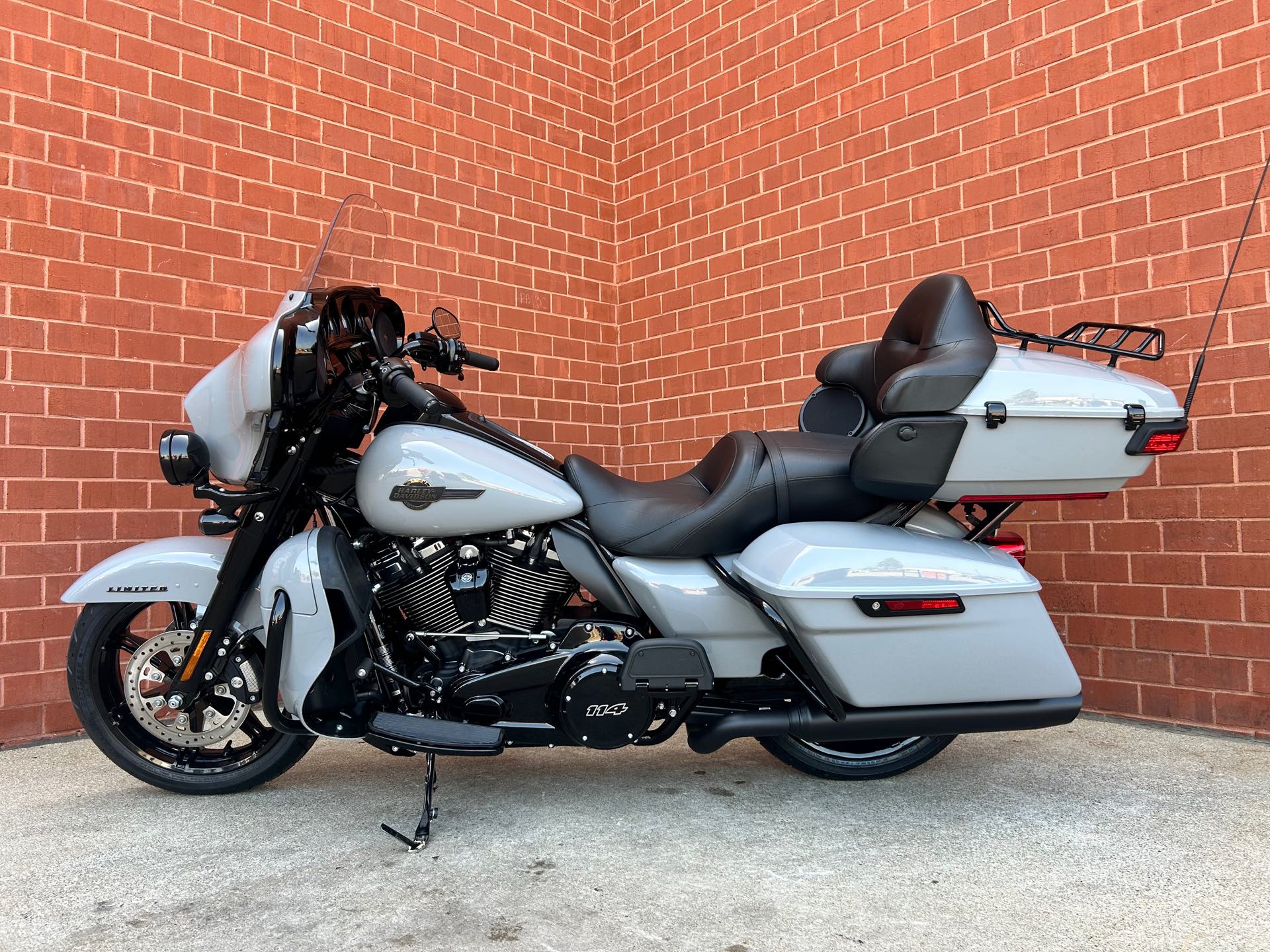 2024 Harley-Davidson Electra Glide Ultra Limited at Arsenal Harley-Davidson