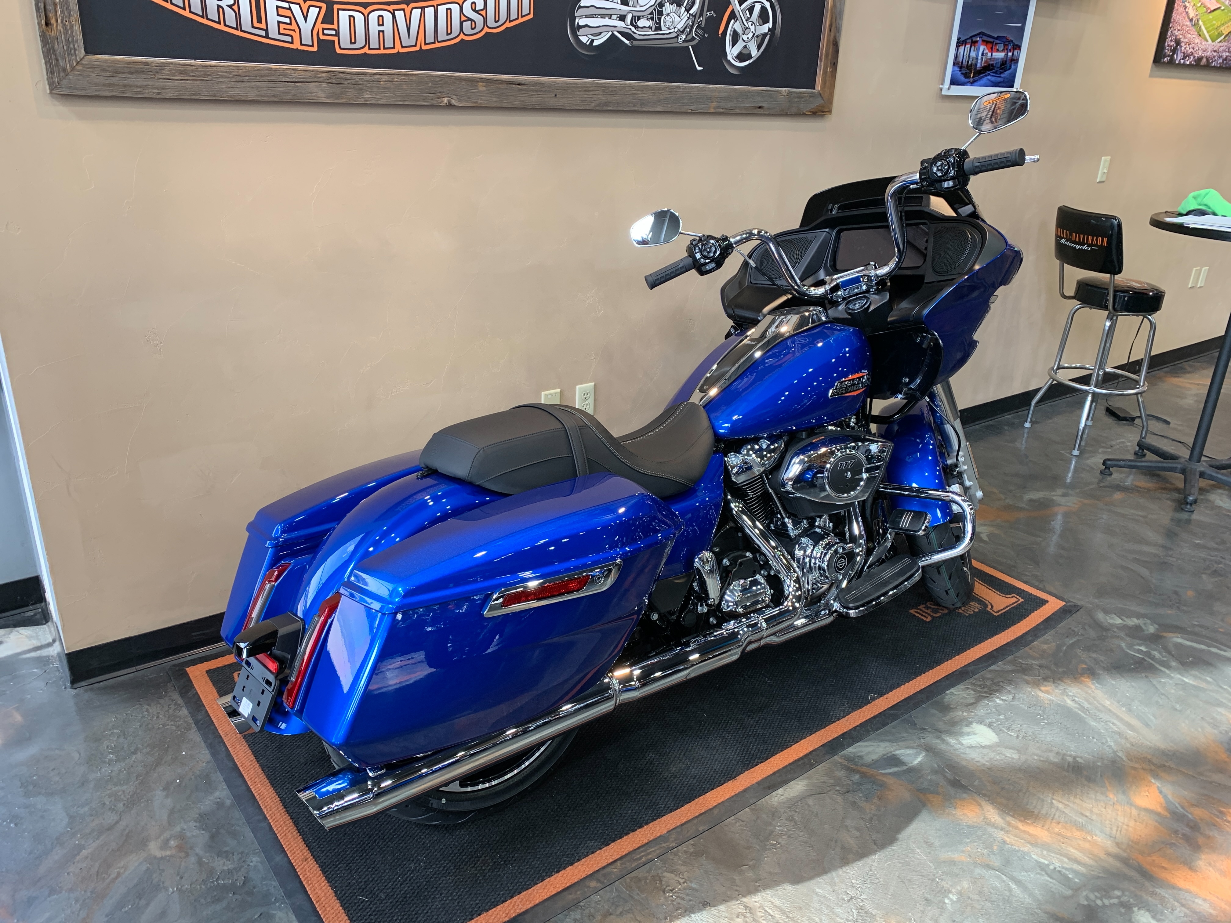 2024 Harley-Davidson Road Glide Base at Vandervest Harley-Davidson, Green Bay, WI 54303