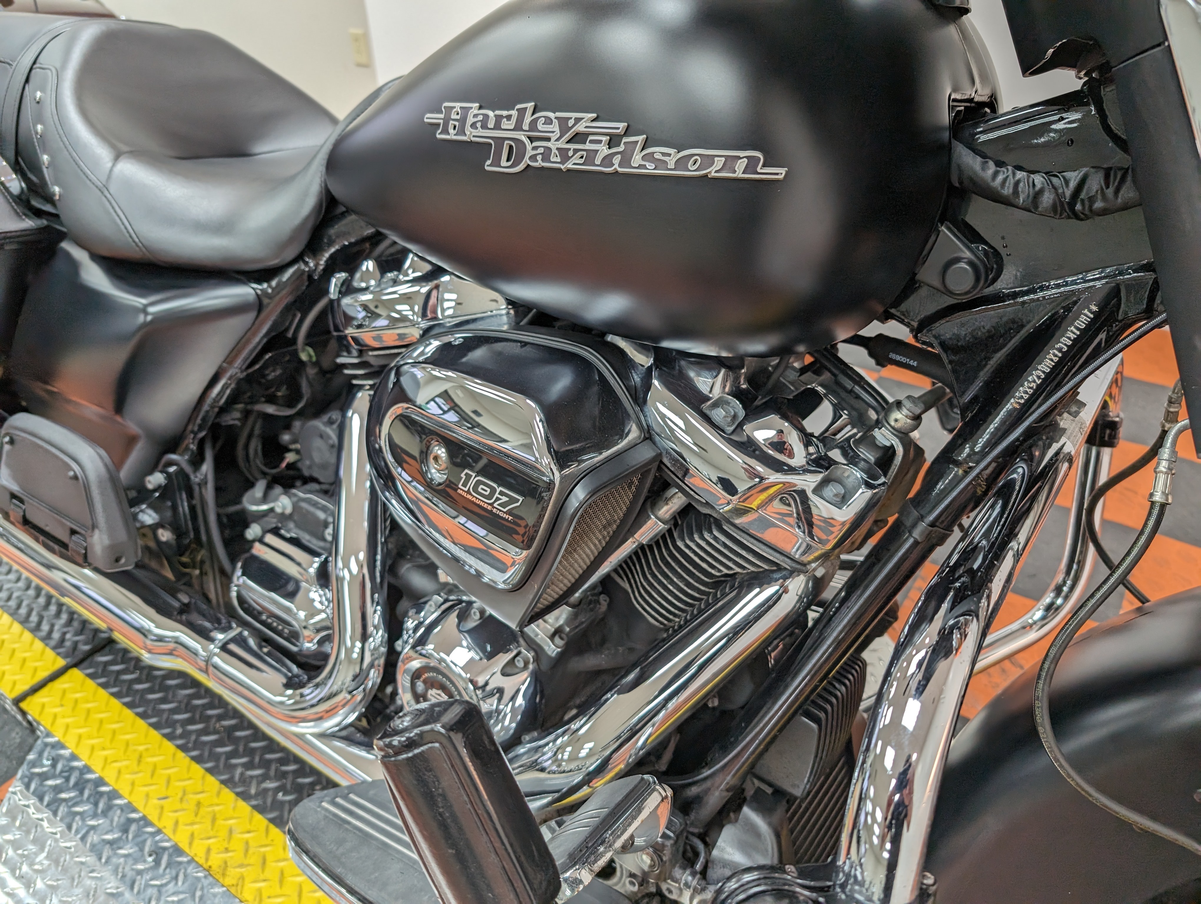 2017 Harley-Davidson Street Glide Base at Harley-Davidson of Indianapolis