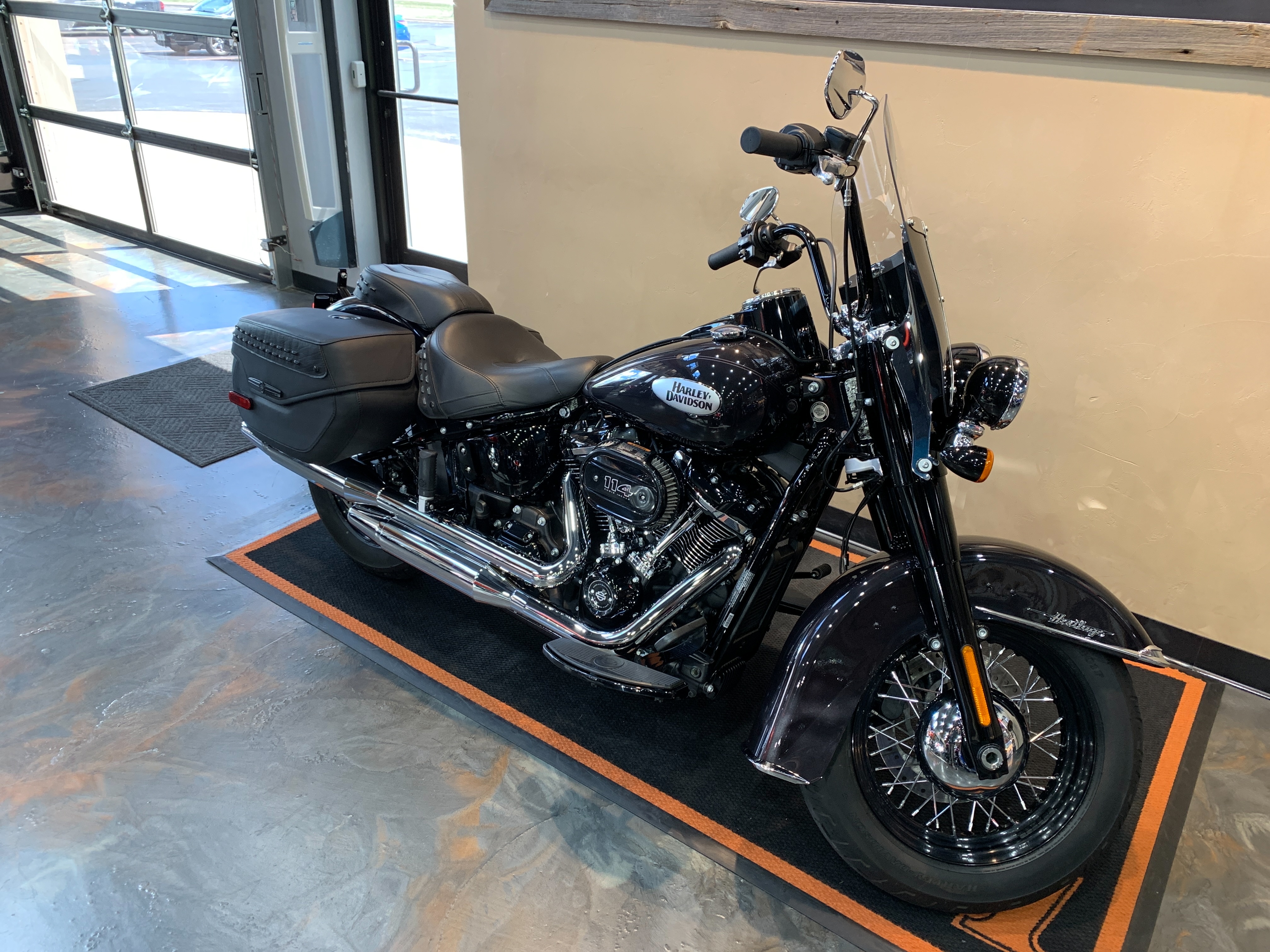 2021 Harley-Davidson Cruiser Heritage Classic S at Vandervest Harley-Davidson, Green Bay, WI 54303