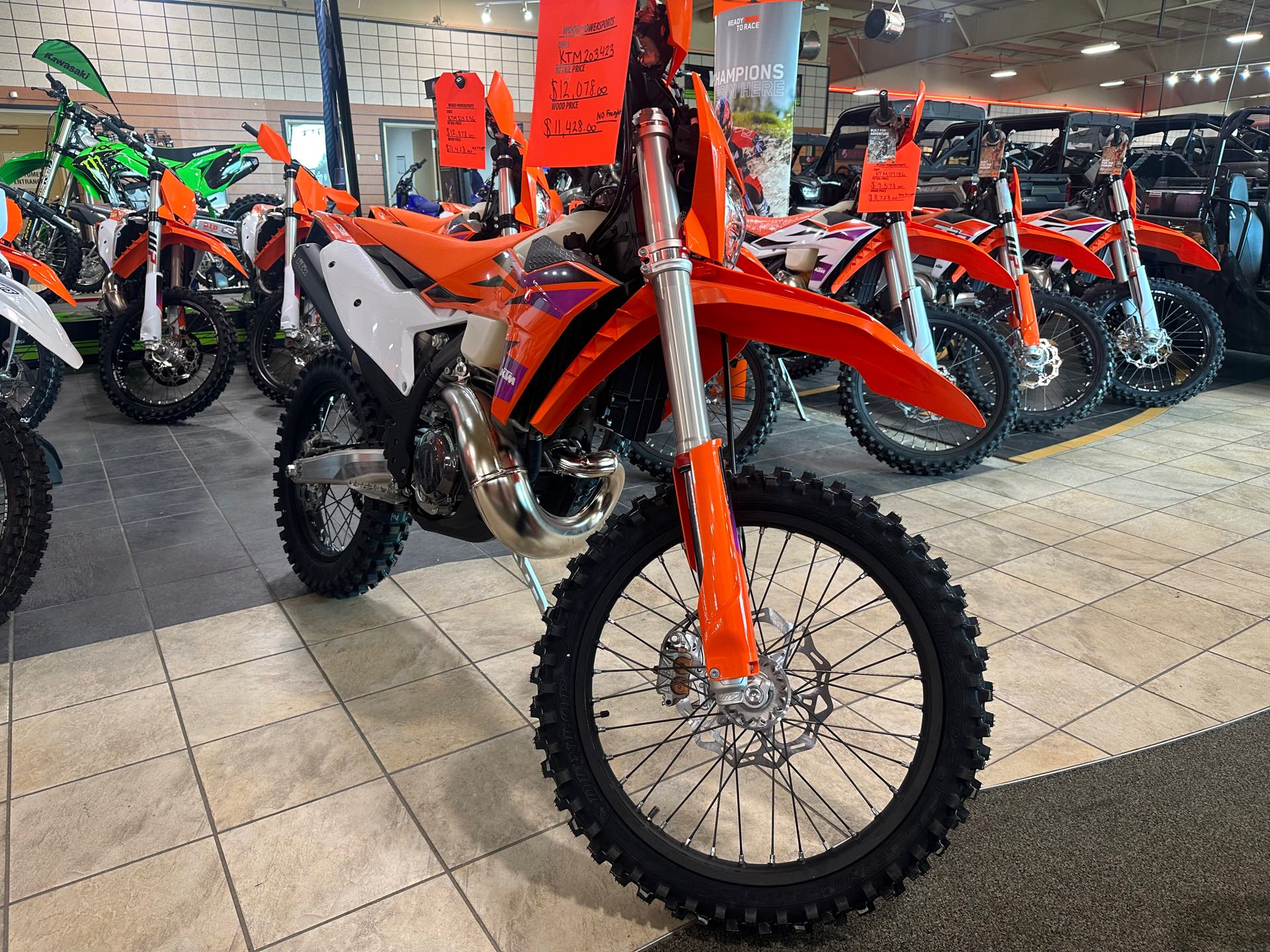 2024 KTM 250 XC-W at Wood Powersports Fayetteville