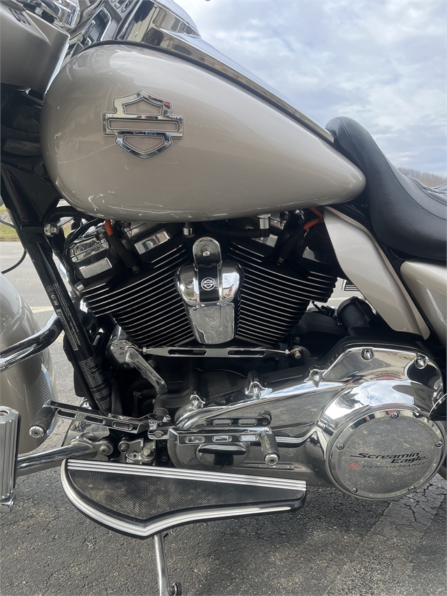 2018 Harley-Davidson Street Glide Base at Harley-Davidson of Asheville