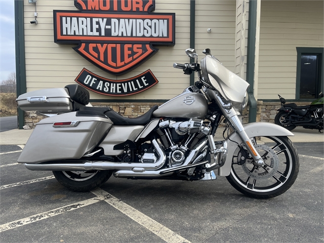 2018 Harley-Davidson Street Glide Base at Harley-Davidson of Asheville