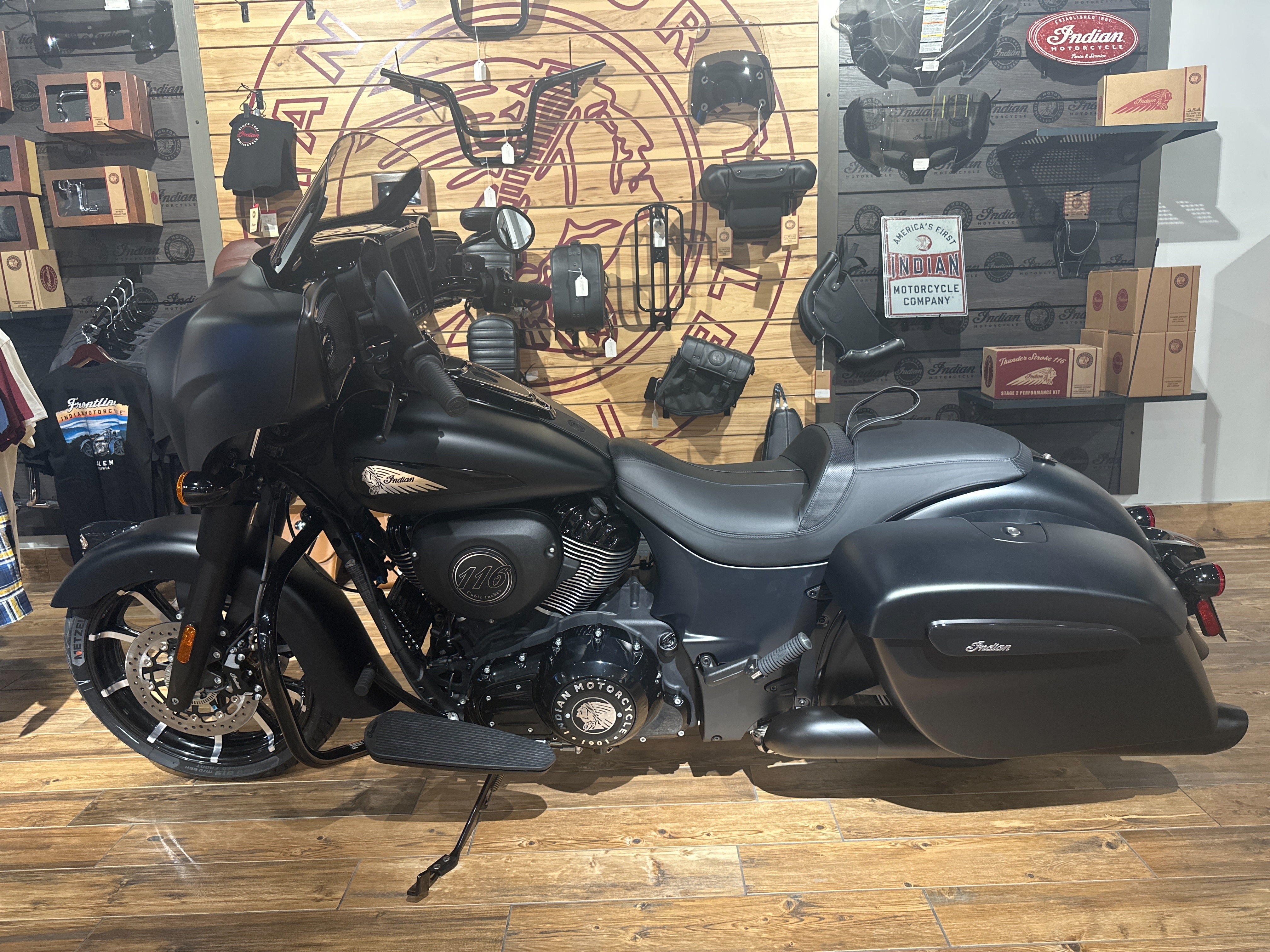 2024 Indian Motorcycle Chieftain Dark Horse at Frontline Eurosports