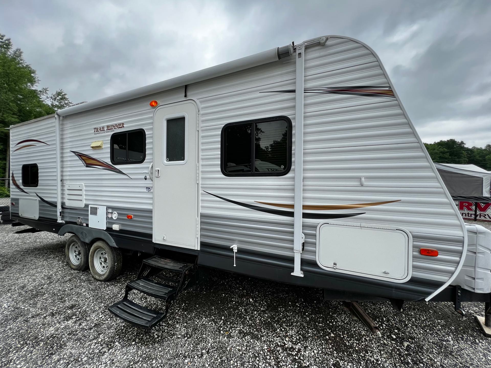 2013 Heartland Trail Runner SLE TR SLE 26 at Lee's Country RV