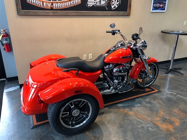 2020 Harley-Davidson Trike Freewheeler at Vandervest Harley-Davidson, Green Bay, WI 54303