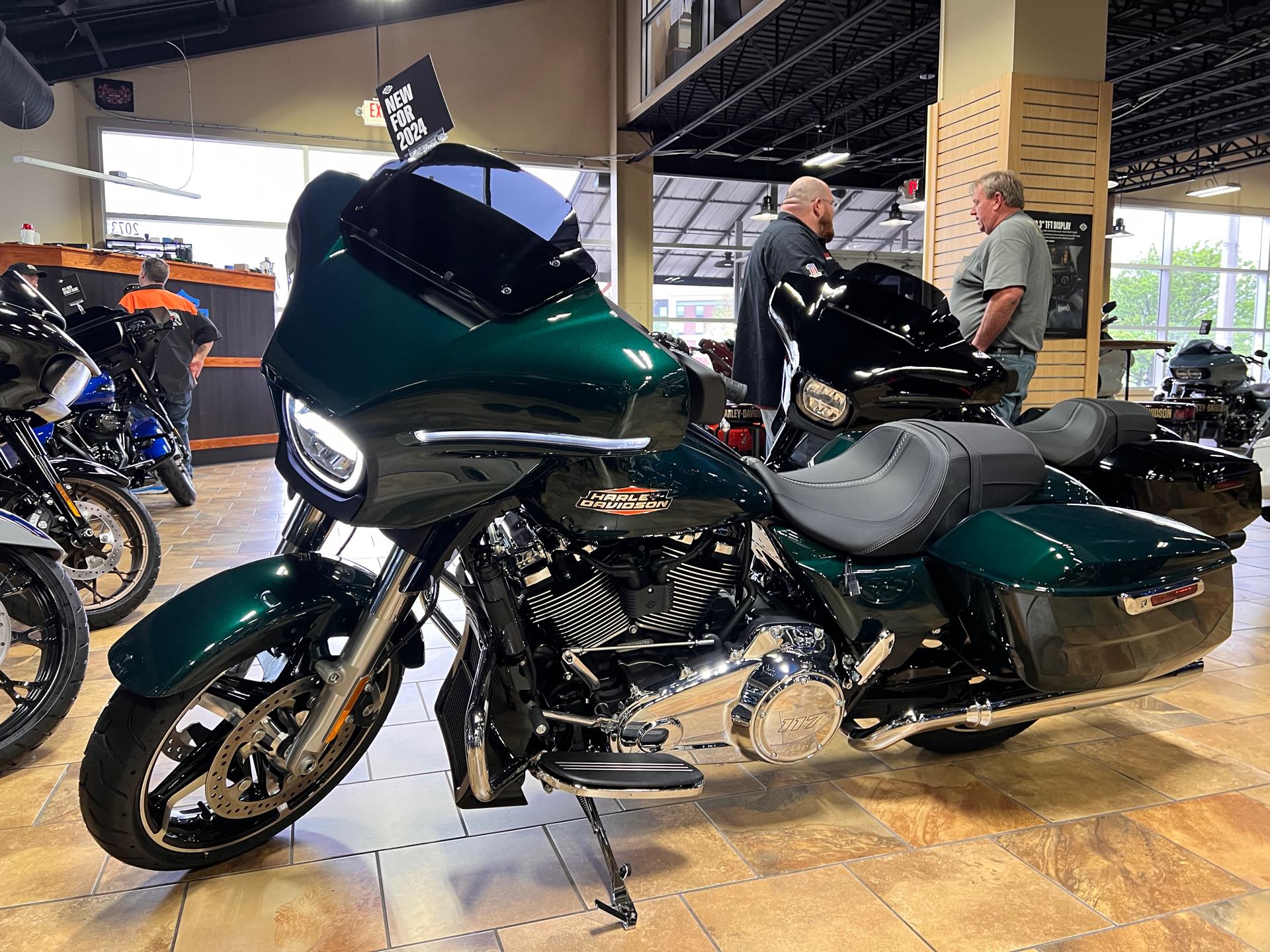 2024 Harley-Davidson Street Glide Base at Man O'War Harley-Davidson®