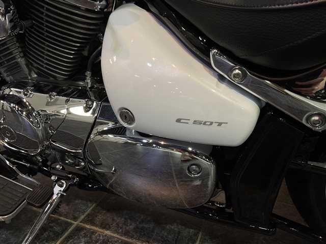 2022 Suzuki Boulevard C50T at Cycle Max