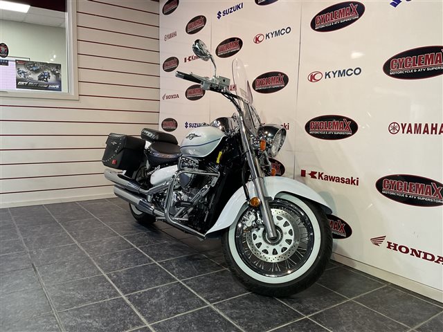 2022 Suzuki Boulevard C50T at Cycle Max