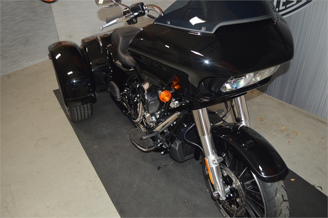 2024 Harley-Davidson Trike Road Glide 3 at Suburban Motors Harley-Davidson