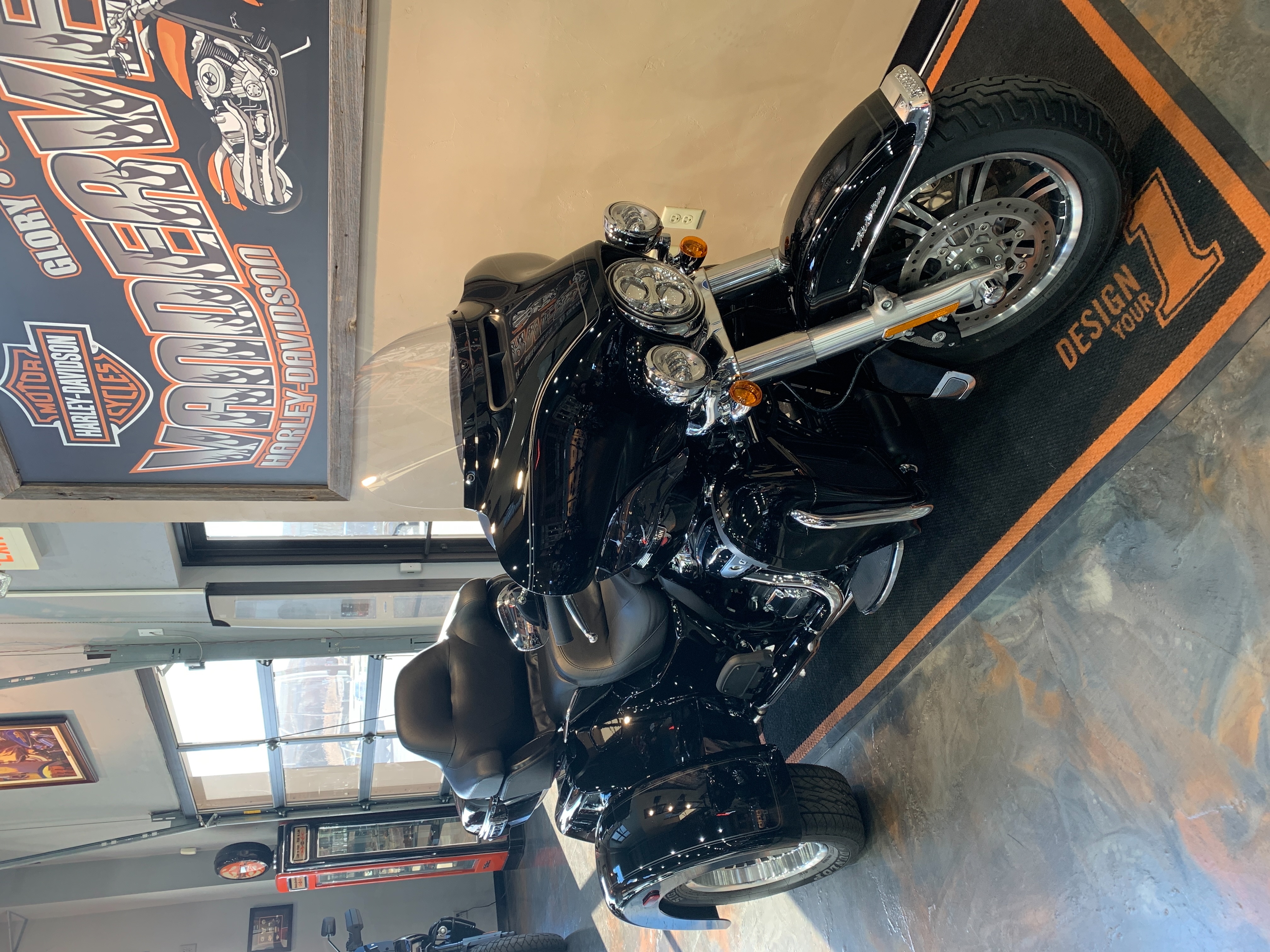 2024 Harley-Davidson Trike Tri Glide Ultra at Vandervest Harley-Davidson, Green Bay, WI 54303