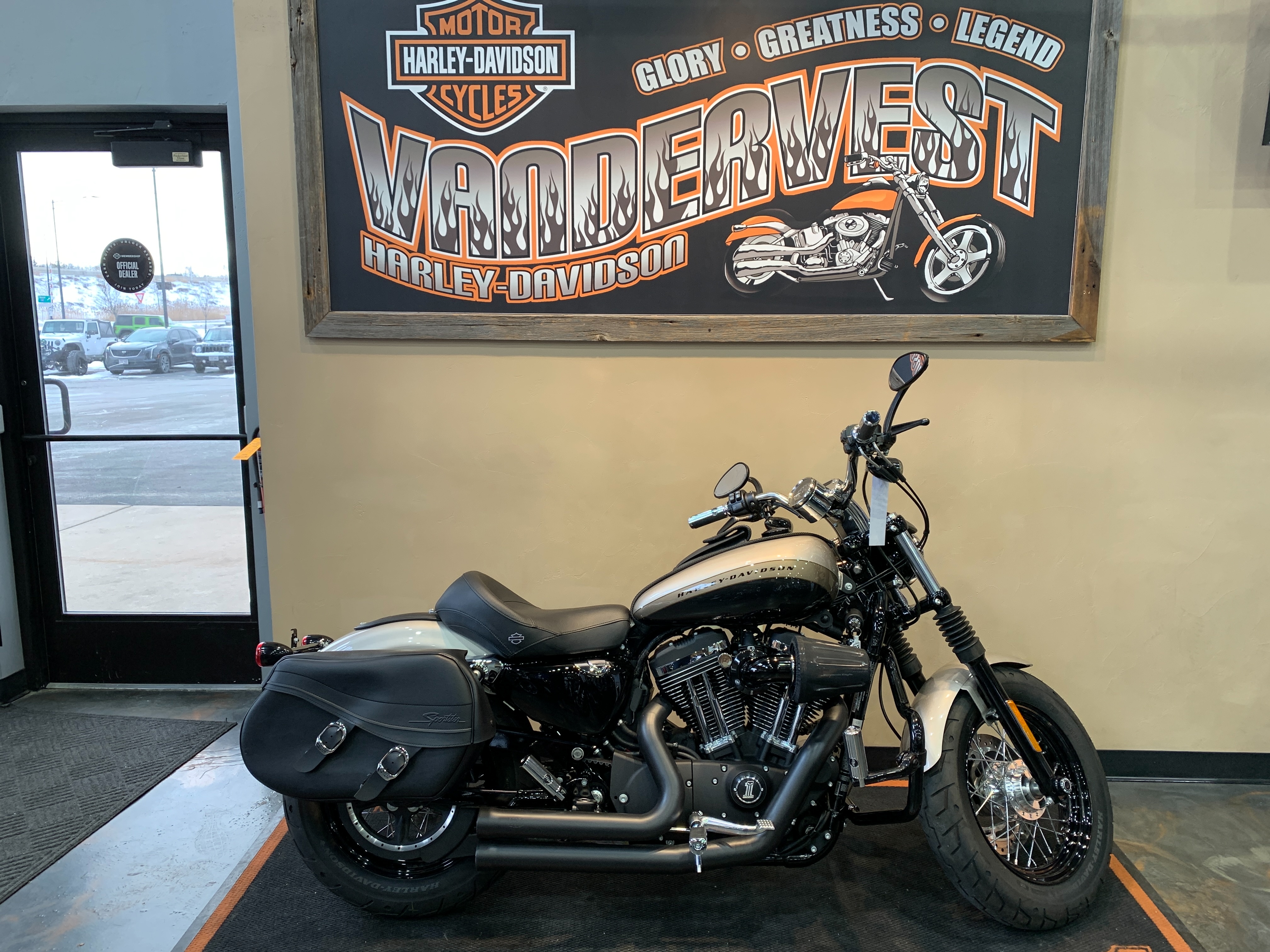 2018 Harley-Davidson Sportster 1200 Custom at Vandervest Harley-Davidson, Green Bay, WI 54303