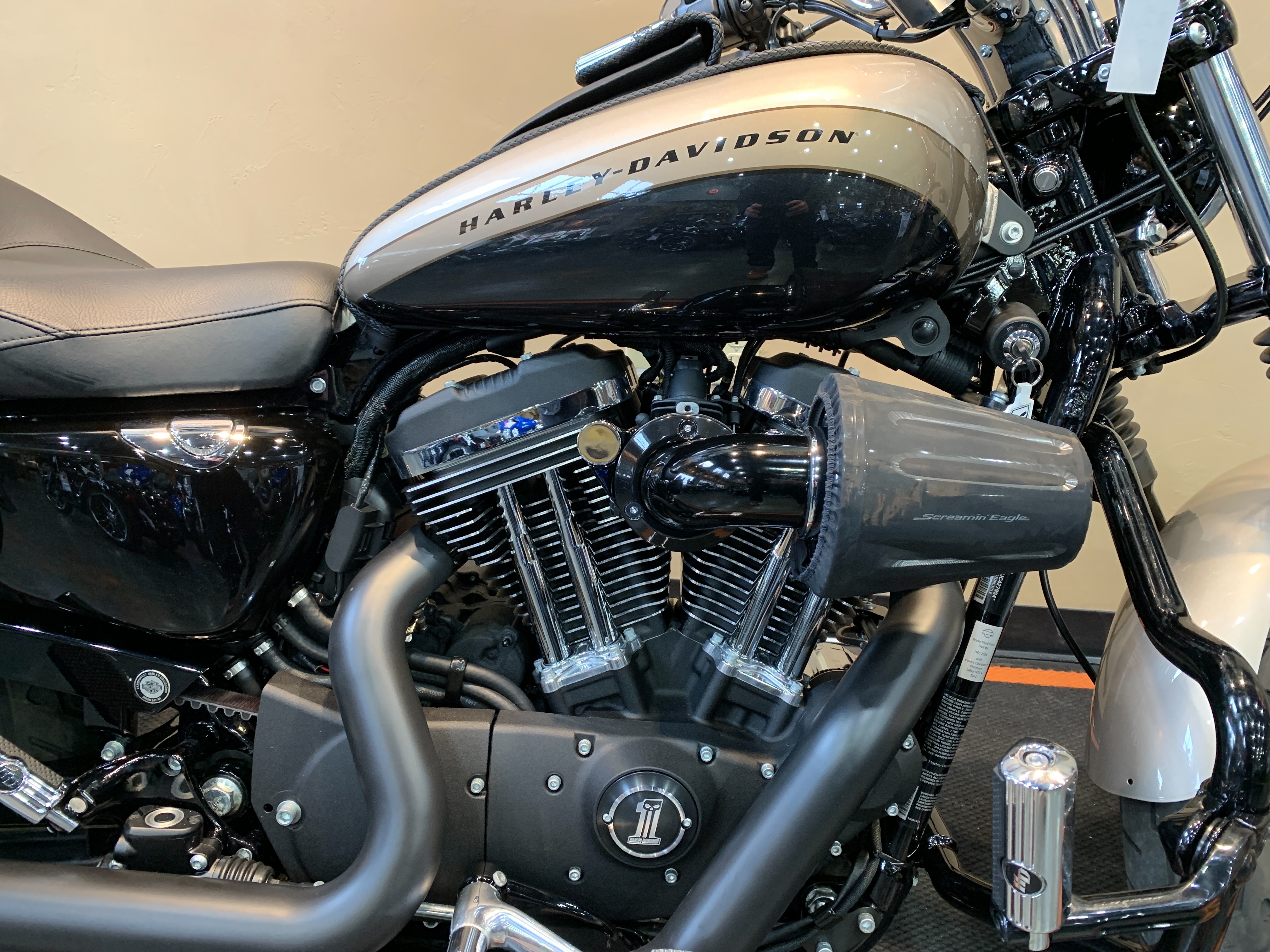 2018 Harley-Davidson Sportster 1200 Custom at Vandervest Harley-Davidson, Green Bay, WI 54303