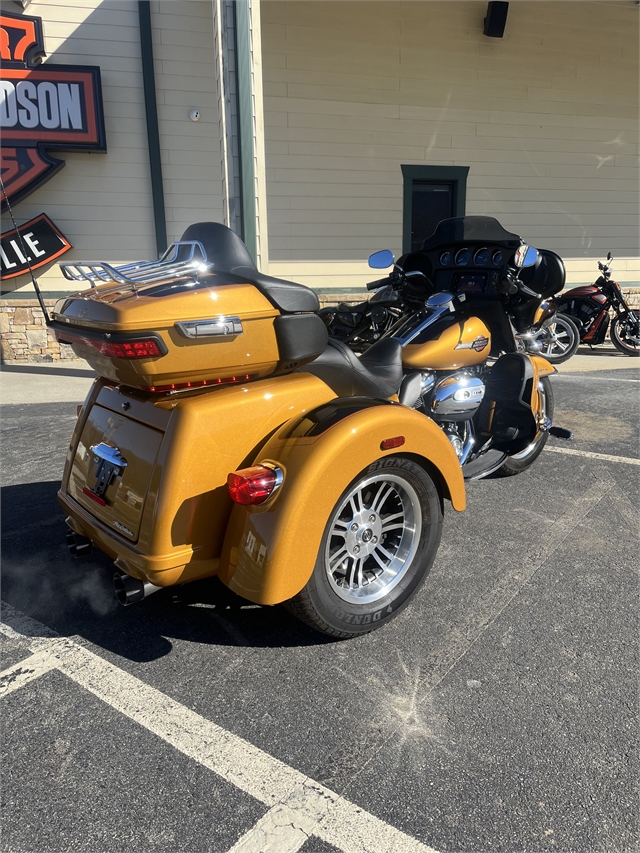 2023 Harley-Davidson Trike Tri Glide Ultra at Harley-Davidson of Asheville