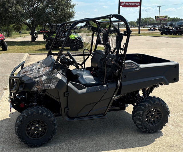 2025 HONDA SXS700M2FS Forest at Dale's Fun Center, Victoria, TX 77904