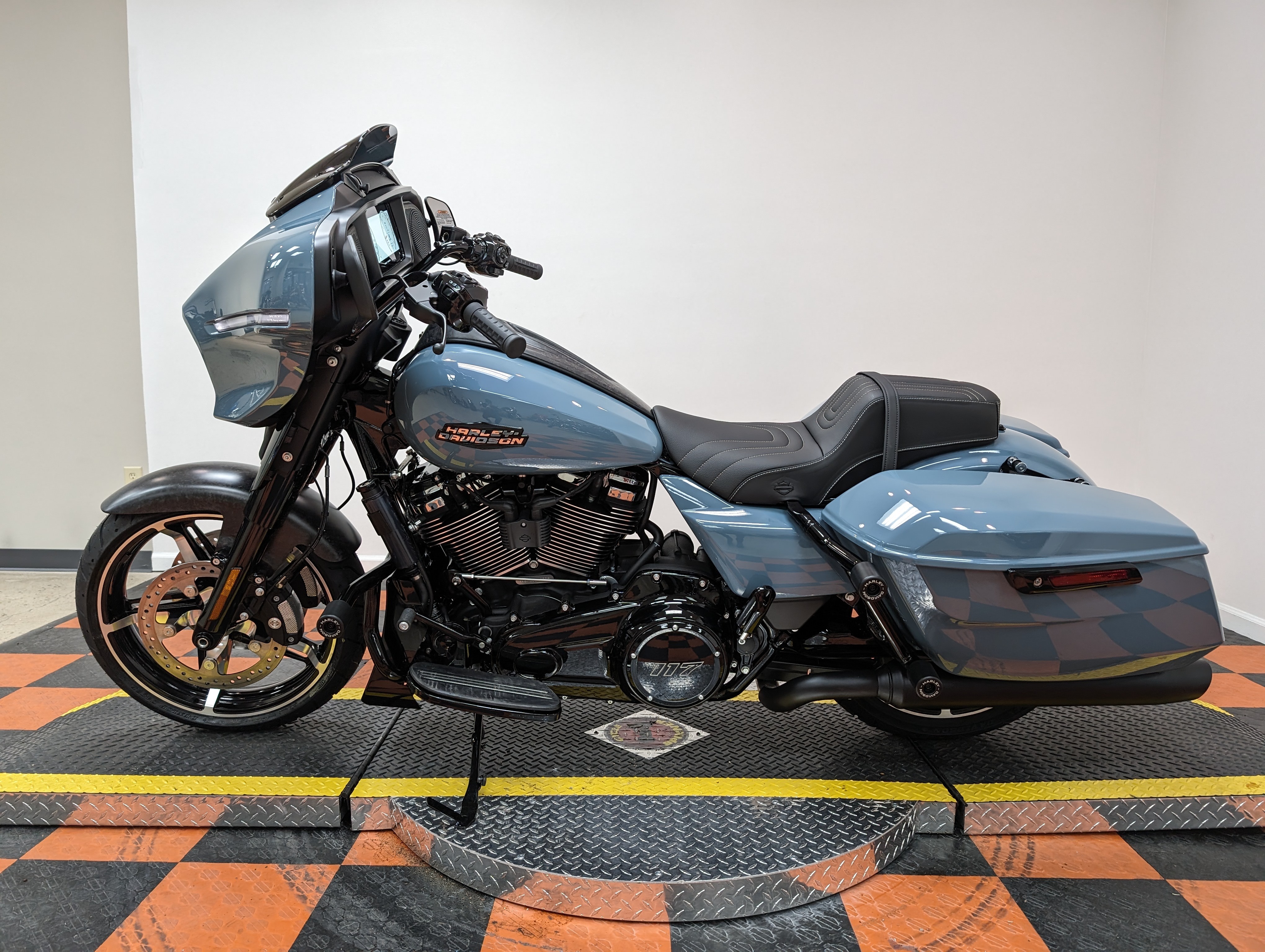 2024 Harley-Davidson Street Glide Base at Harley-Davidson of Indianapolis