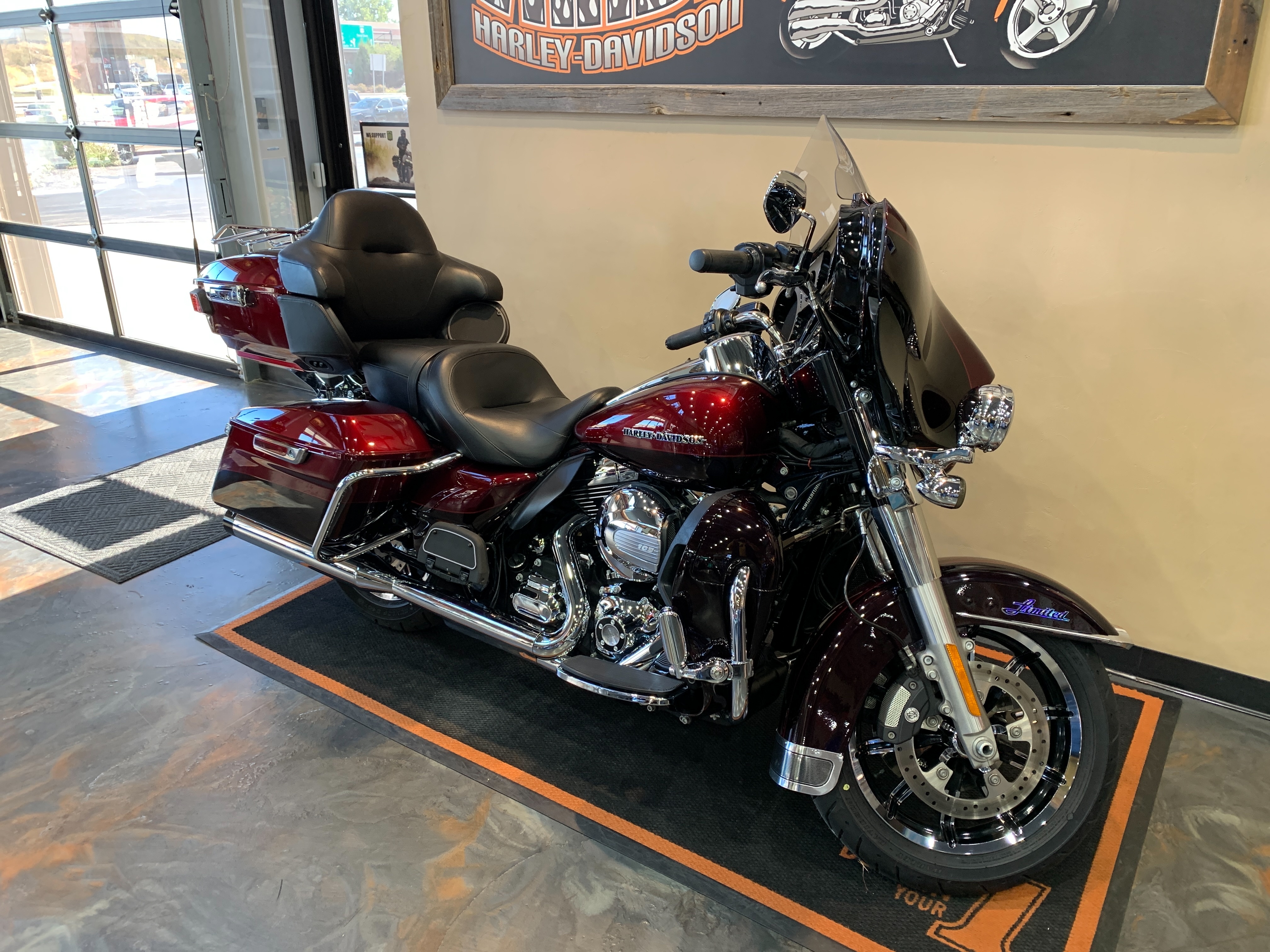 2014 Harley-Davidson Electra Glide Ultra Limited at Vandervest Harley-Davidson, Green Bay, WI 54303