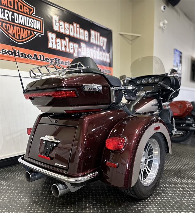 2018 Harley-Davidson Trike Tri Glide Ultra at Gasoline Alley Harley-Davidson