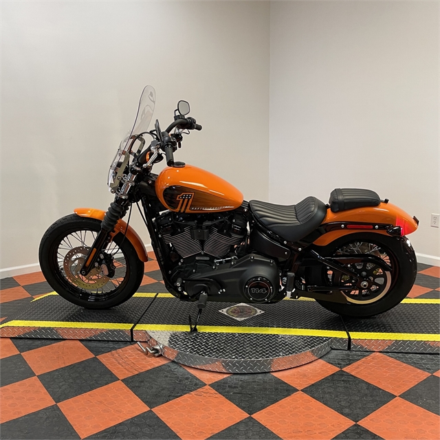2021 Harley-Davidson Cruiser Street Bob 114 at Harley-Davidson of Indianapolis