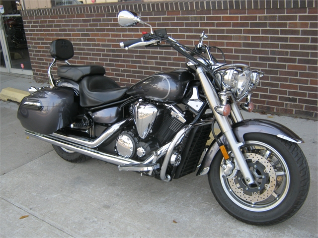 2014 Yamaha V-Star 1300 Deluxe at Brenny's Motorcycle Clinic, Bettendorf, IA 52722