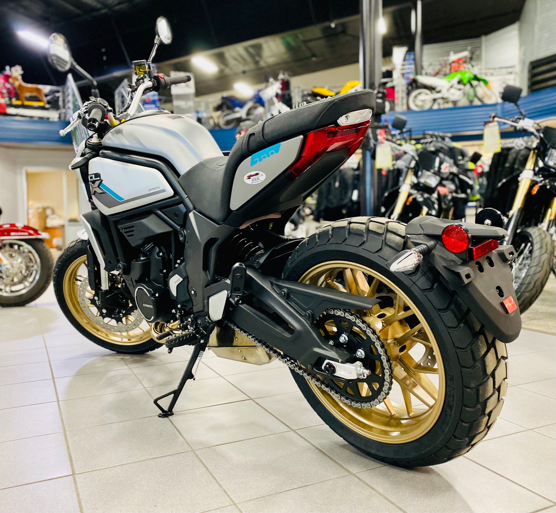 2022 CFMOTO 700CL-X at Rod's Ride On Powersports