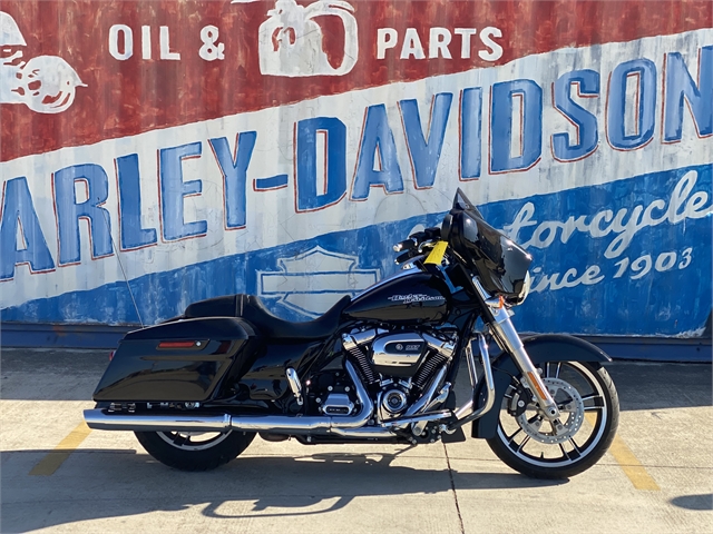 2018 Harley-Davidson Street Glide Base at Gruene Harley-Davidson