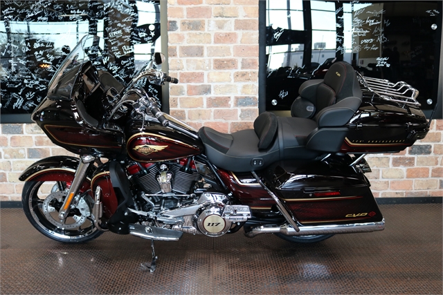 2023 Harley-Davidson Road Glide CVO Road Glide Limited Anniversary at Texas Harley