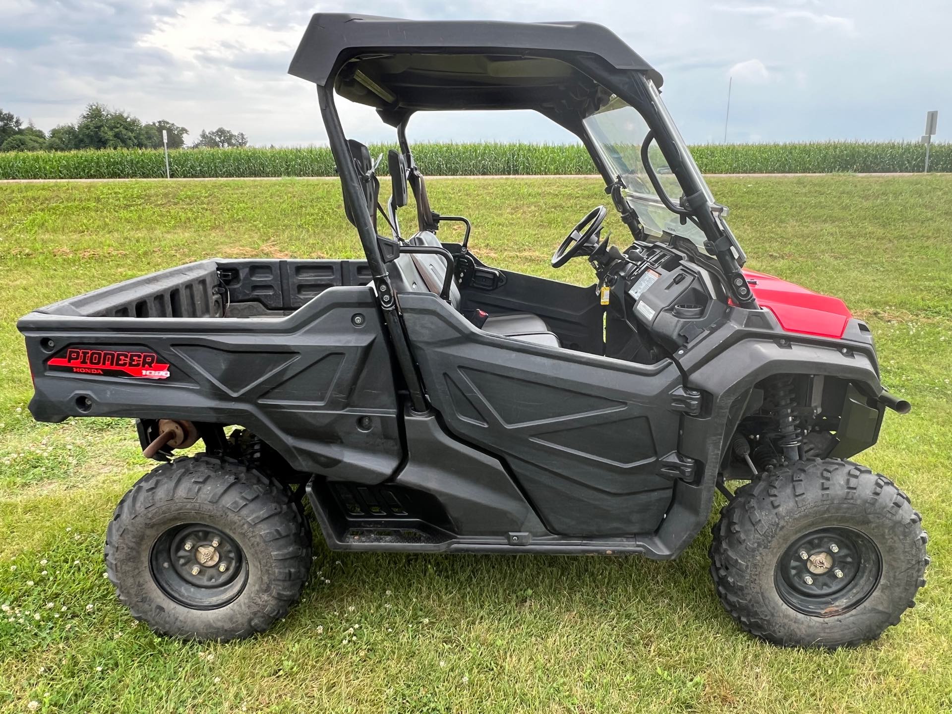 2020 Honda Pioneer 1000 Base at Interlakes Sport Center