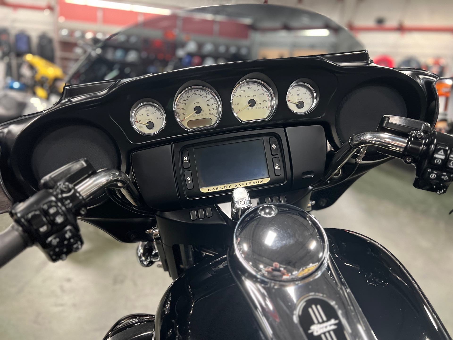2018 Harley-Davidson Street Glide Base at San Jose Harley-Davidson