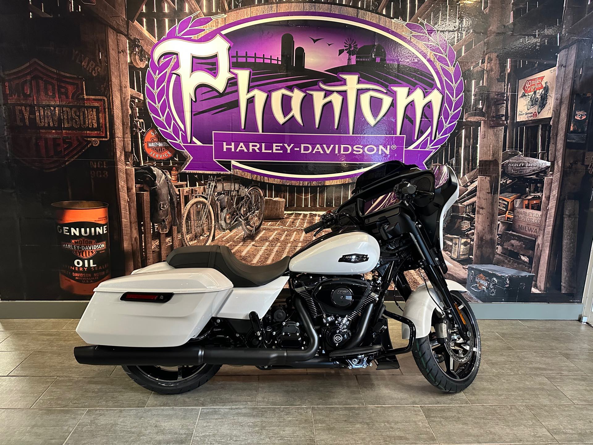 2024 Harley-Davidson Street Glide Base at Phantom Harley-Davidson