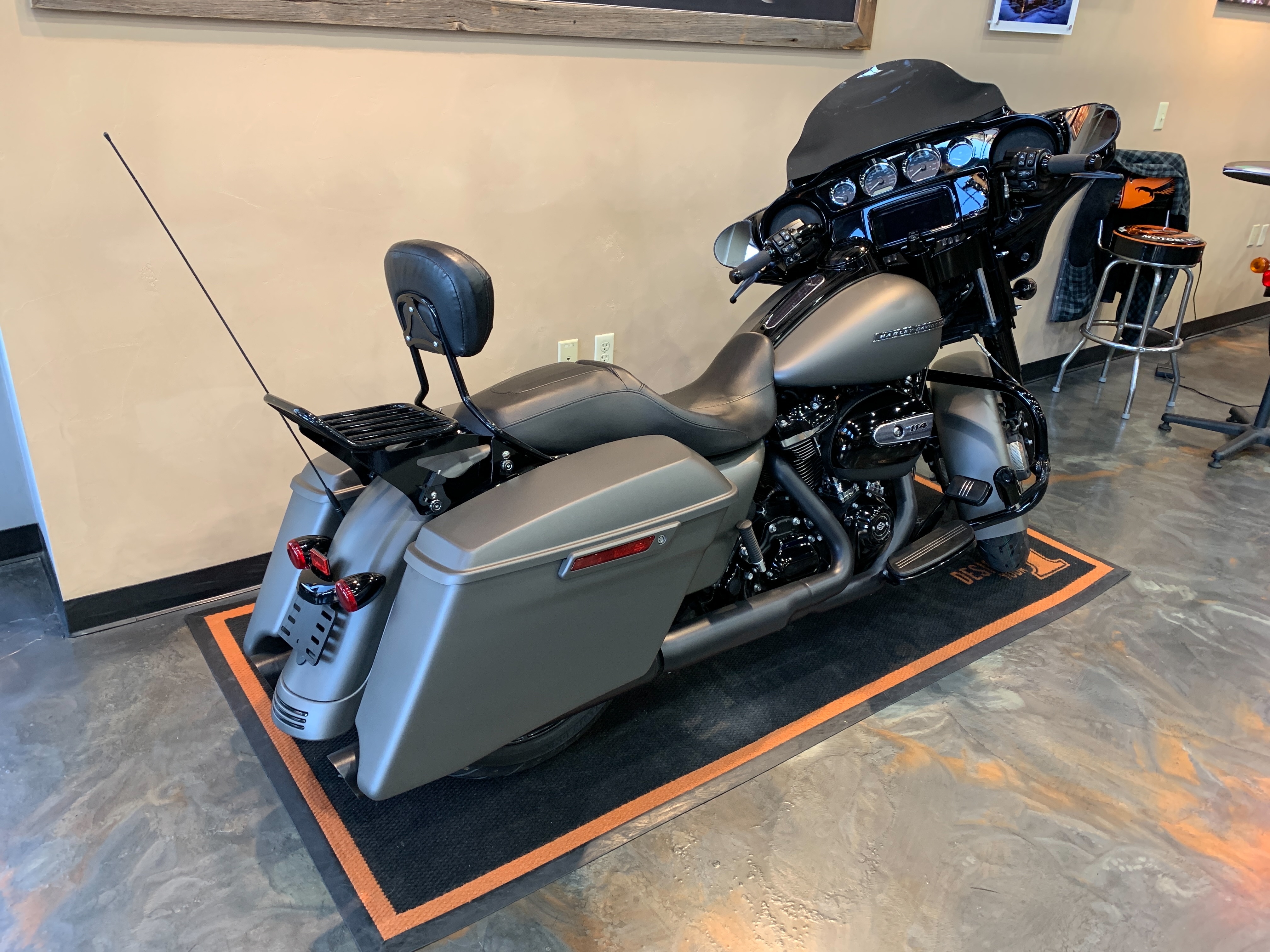 2019 Harley-Davidson Street Glide Special at Vandervest Harley-Davidson, Green Bay, WI 54303