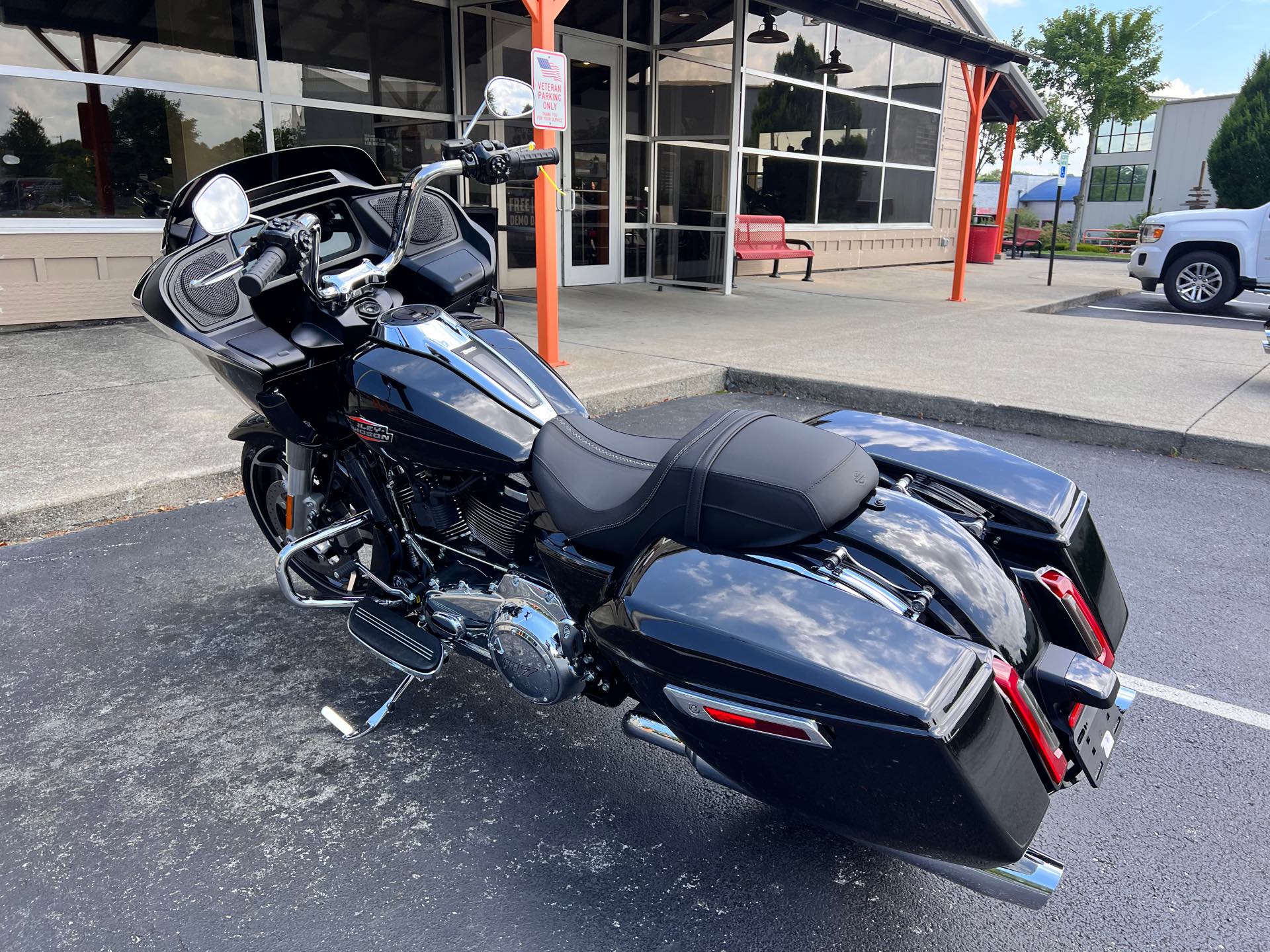 2024 Harley-Davidson Road Glide Base at Man O'War Harley-Davidson®