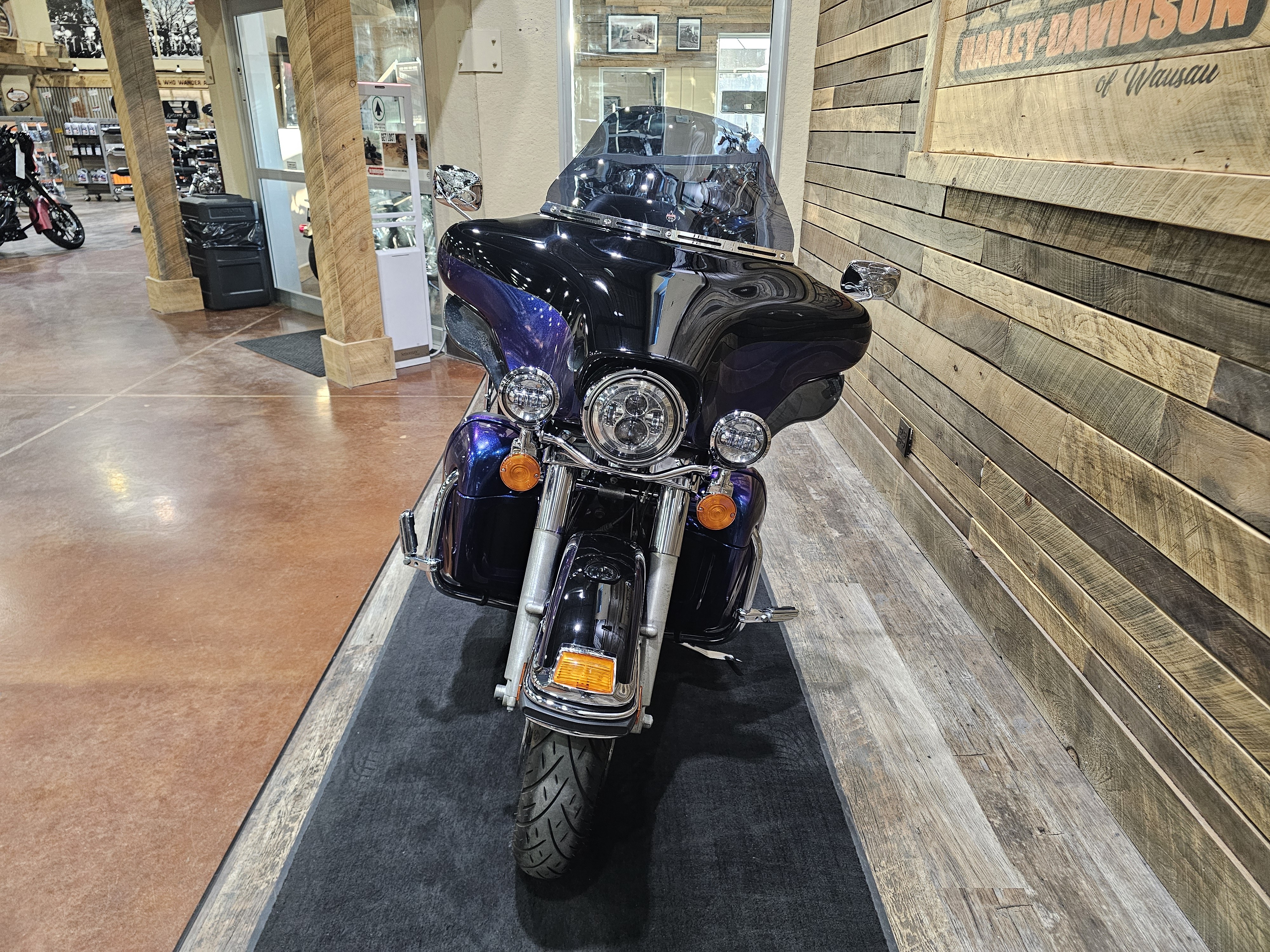 2010 Harley-Davidson Electra Glide Ultra Limited at Bull Falls Harley-Davidson