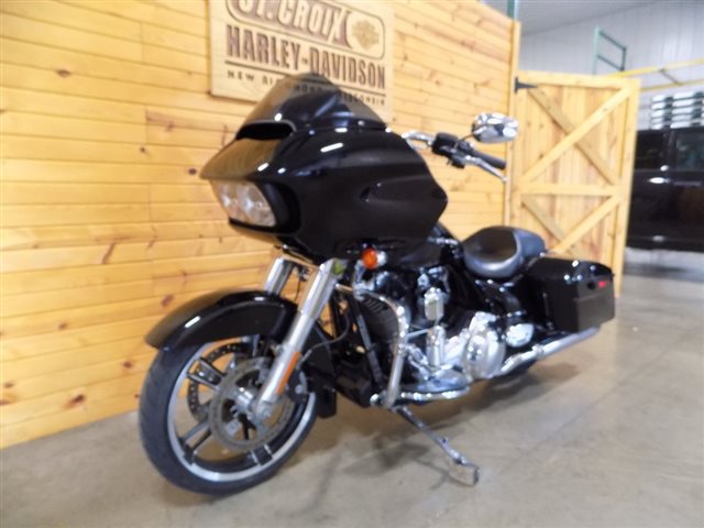 2015 Harley-Davidson Road Glide Base at St. Croix Harley-Davidson
