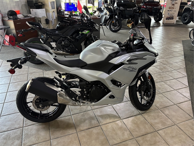 2025 Kawasaki Ninja 500 ABS at Dale's Fun Center, Victoria, TX 77904