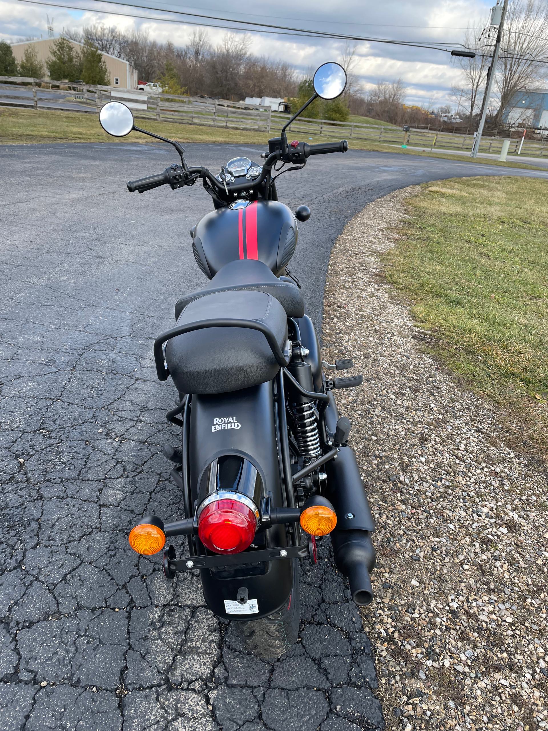 2023 Royal Enfield Classic 350 at Randy's Cycle