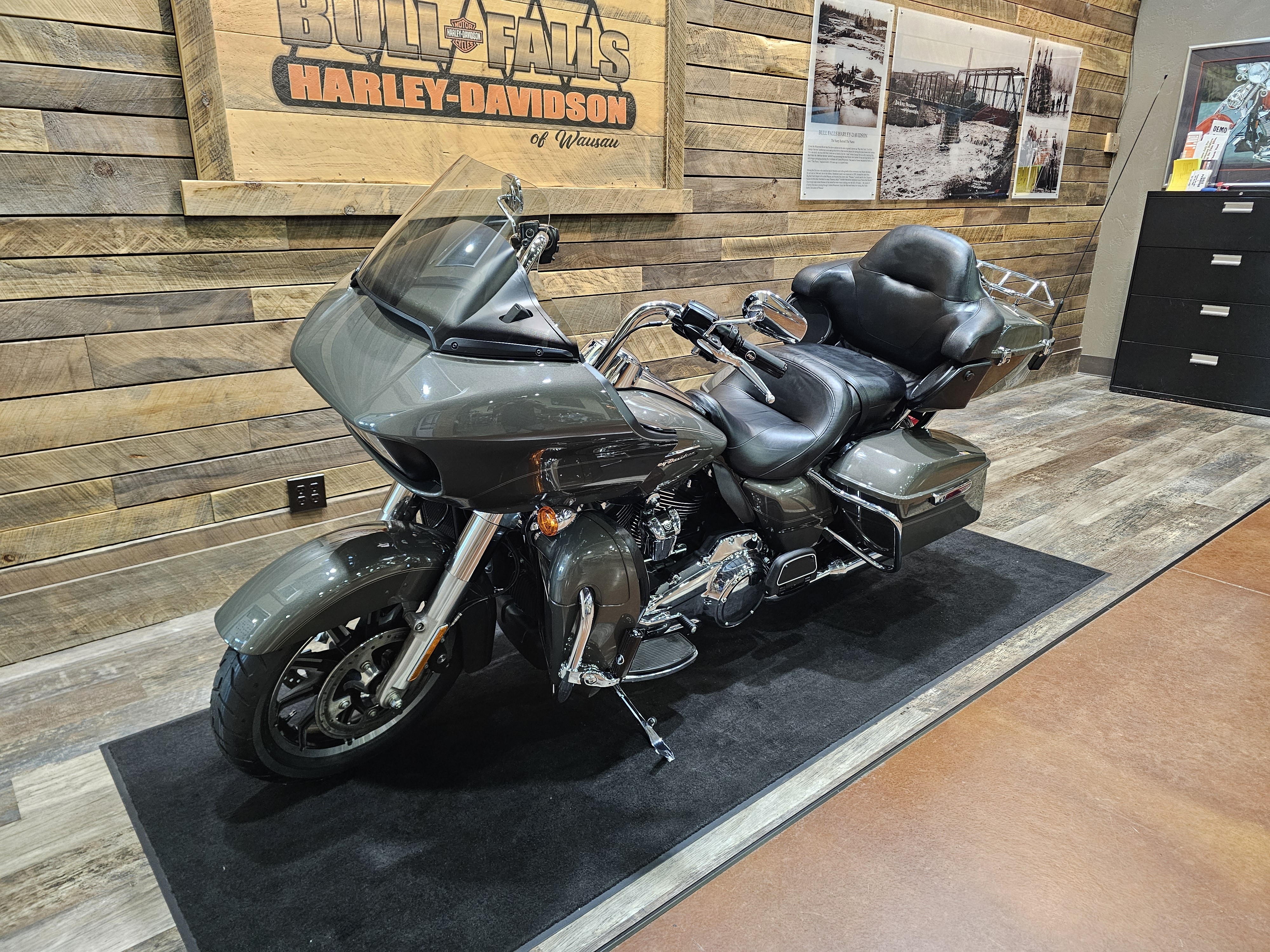 2018 Harley-Davidson Road Glide Ultra at Bull Falls Harley-Davidson