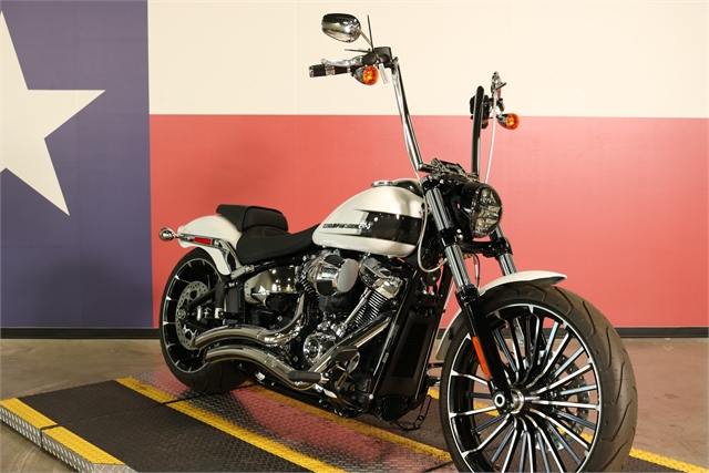 2024 Harley-Davidson Softail Breakout at Texas Harley